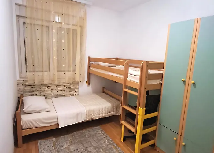 Le Pepina Lejlighed *