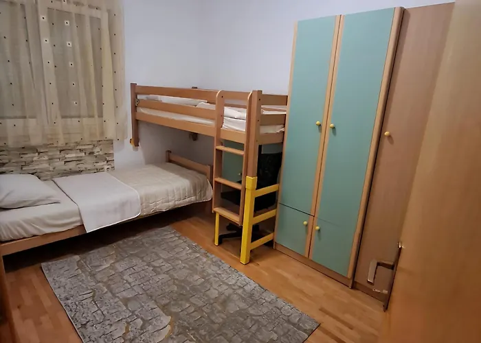 Le Pepina Lejlighed *